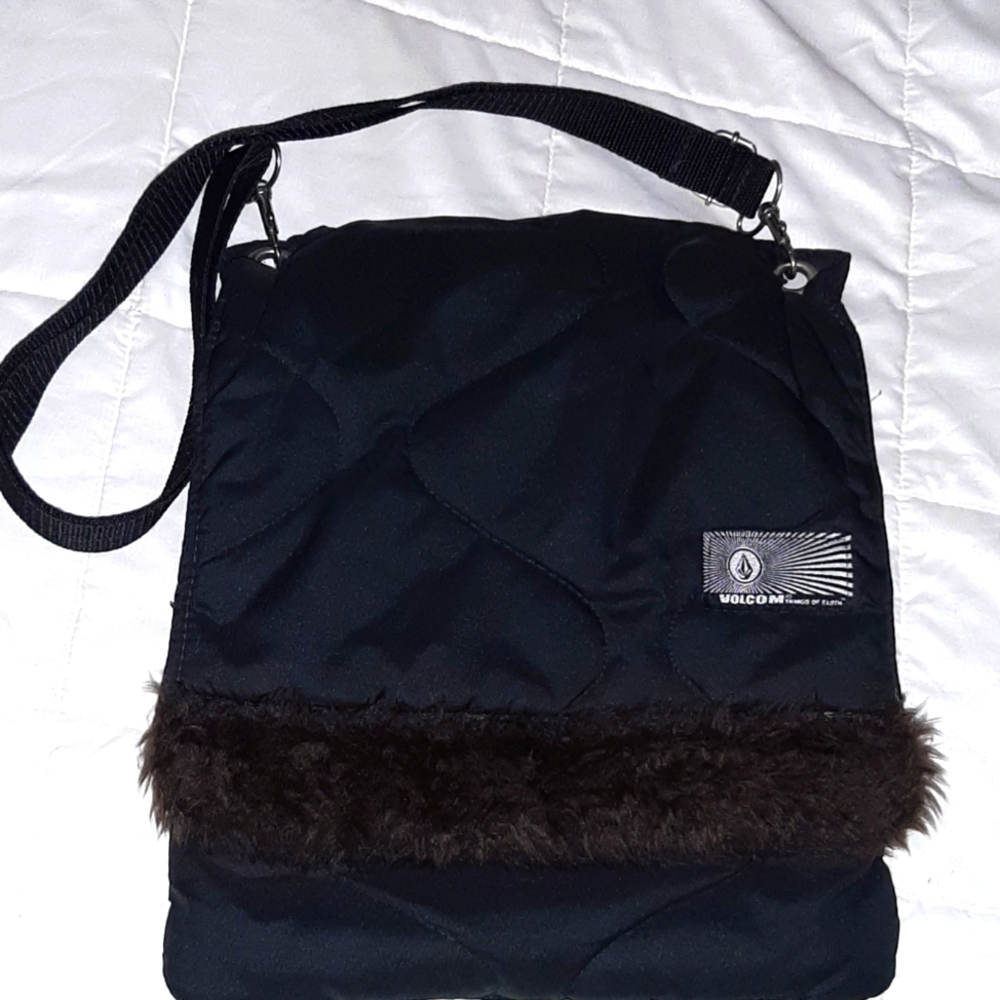 Volcom Things of Cloth Crossbody Bag